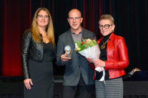 Submitted by MTA 

Steve Brandt received the Associated Trades Division Social Responsibility Award from MTA’s associated trades division executive committee vice-chair Michelle Magdic (also in the photo is Betsy Brandt). Brandt received the award for building wells in the Solomon Islands.