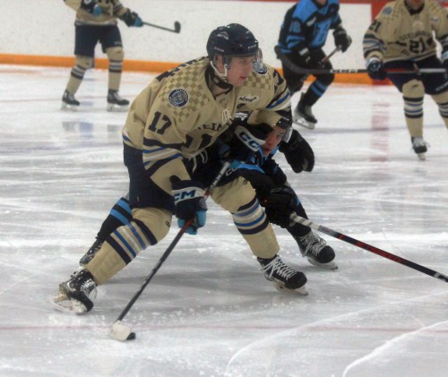 Grady Hoffman was one of two Steinbach Piston forwards to be named one of the MJHL's stars of the week. The Tennessee State commit had eight points in three games. (Cassidy Dankochik The Carillon)